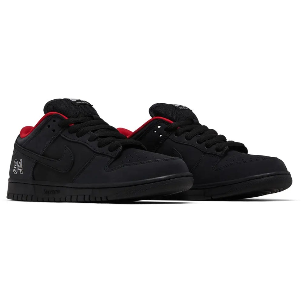 Supreme x Nike Dunk Low SB "Black"