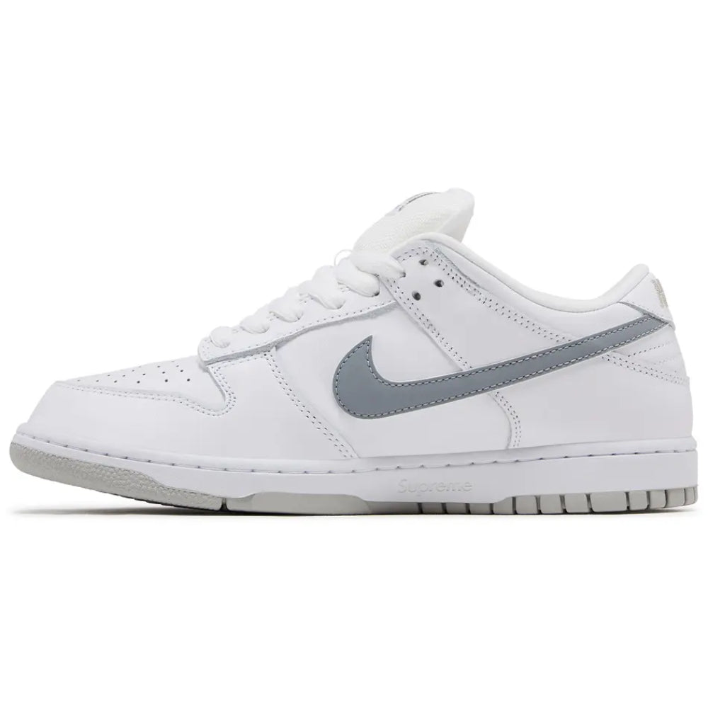 Supreme x Nike Dunk Low SB "White Metallic Silver"