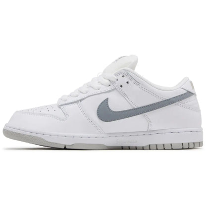 Supreme x Nike Dunk Low SB "White Metallic Silver"
