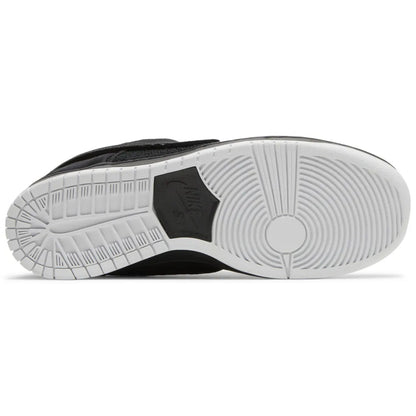 Gnarhunters x Nike Dunk Low "Black"