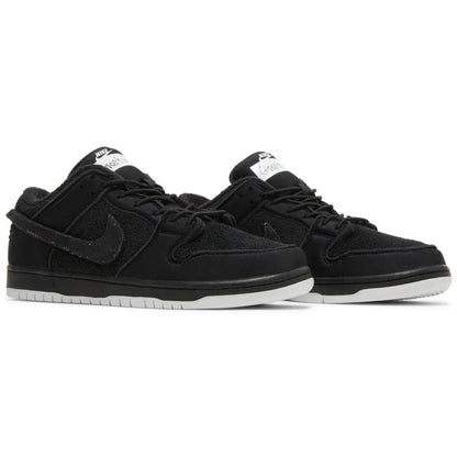 Gnarhunters x Nike Dunk Low "Black"