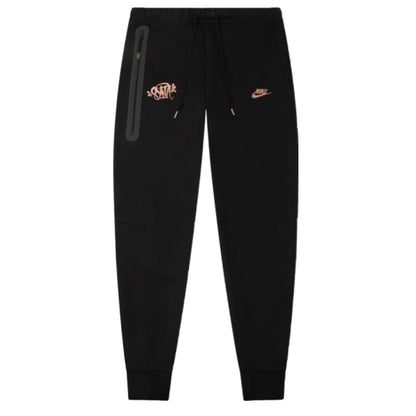 Jogger Nike Tech x Syna World