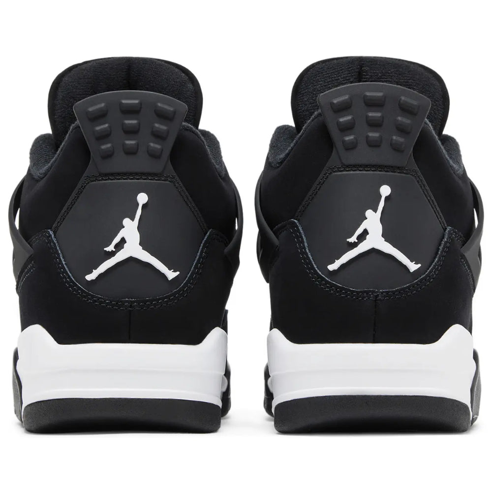 Air Jordan Retro 4 “White Thunder”