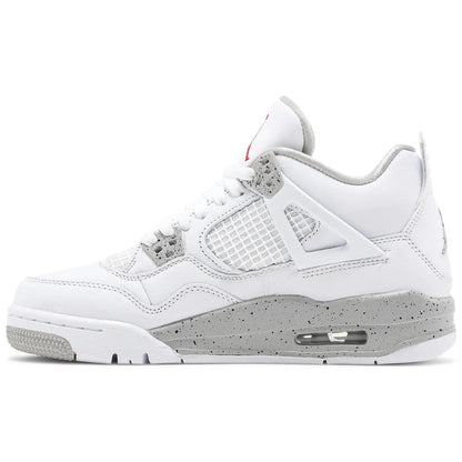 Air Jordan 4 Retro “White Oreo”