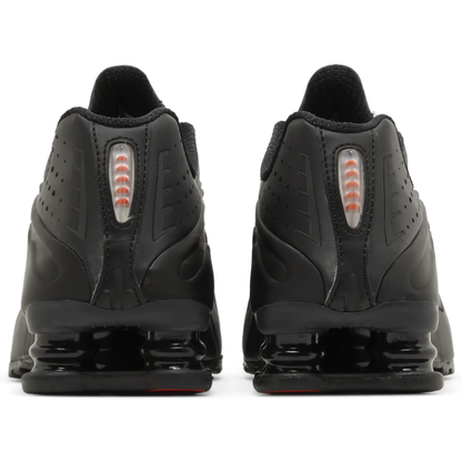 Nike Shox R4 “Black”