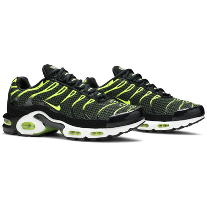 Nike Air Max Plus TN “Black Volt”