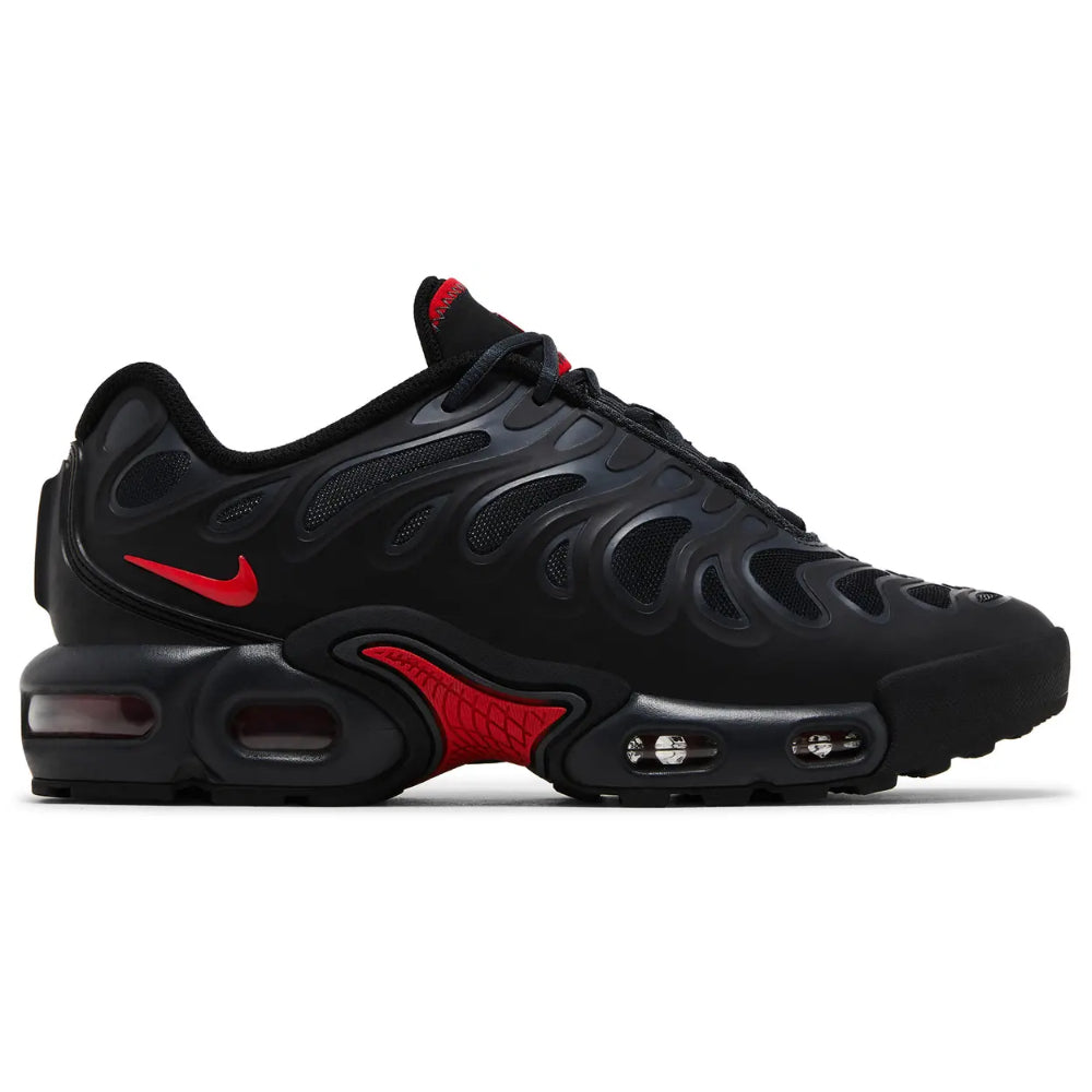 Nike Air Max Plus Drift “Bred”