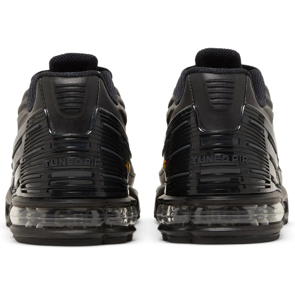 Nike Air Max Plus 3 “Triple Black” Cuero