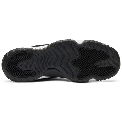 Air Jordan 11 Retro "Heiress Black Stingray"