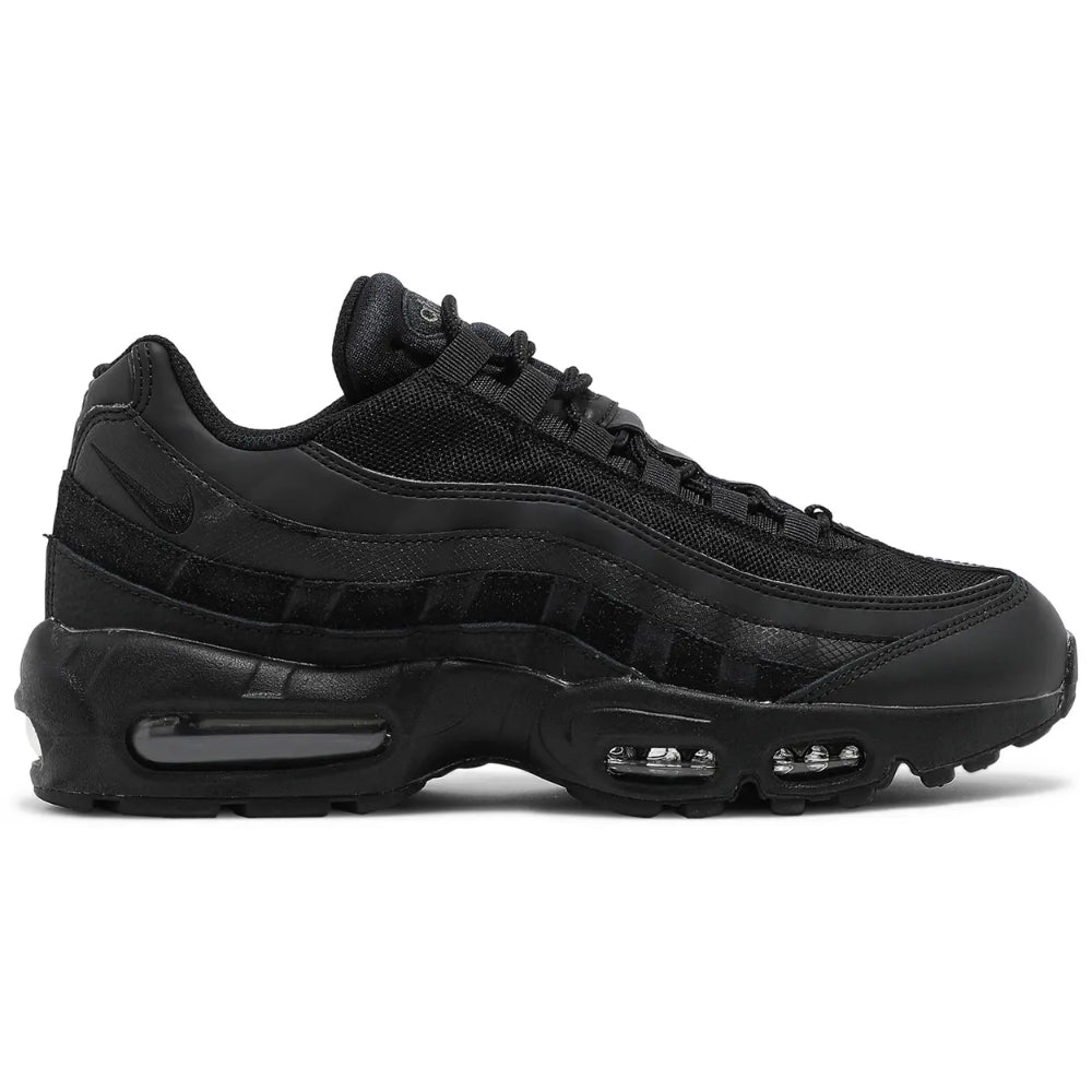 Nike Air Max 95 Essential "Triple Black"
