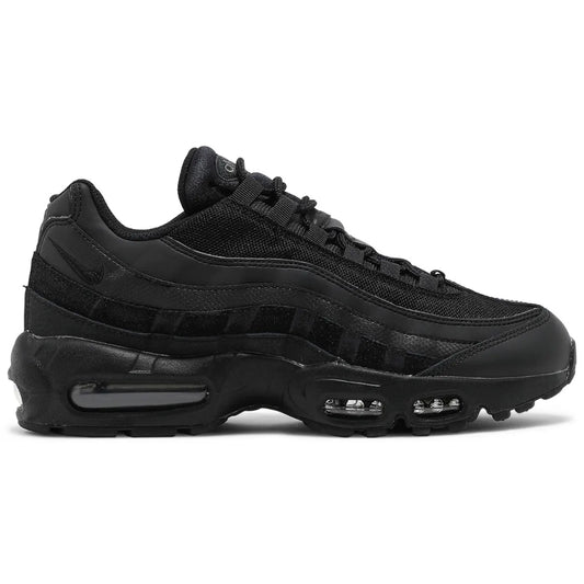 Nike Air Max 95 Essential "Triple Black"