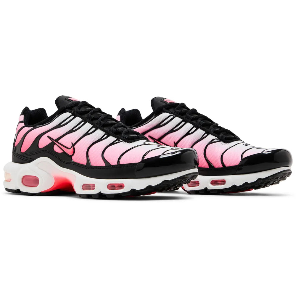 Nike Air Max Plus TN "Black Hot Punch"