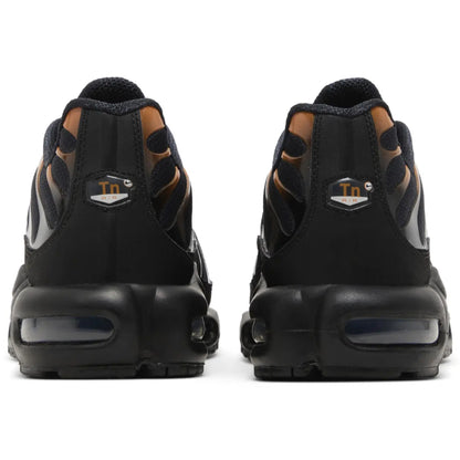 Nike Air Max Plus TN "Dark Obsidian"