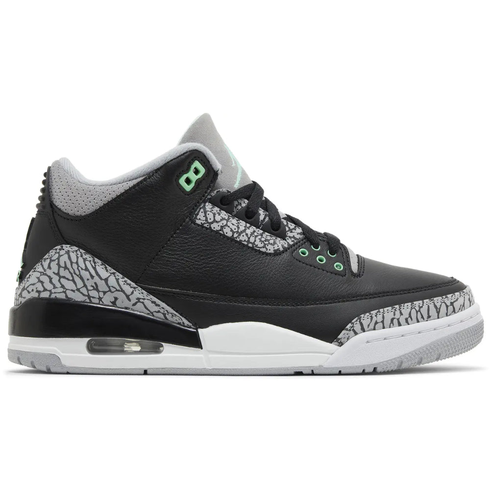 Air Jordan 3 Retro "Green Glow"