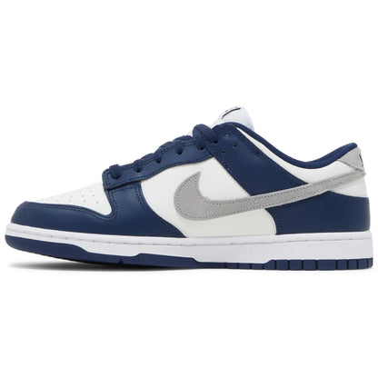Nike Dunk Low "Midnight Navy Smoke Grey"