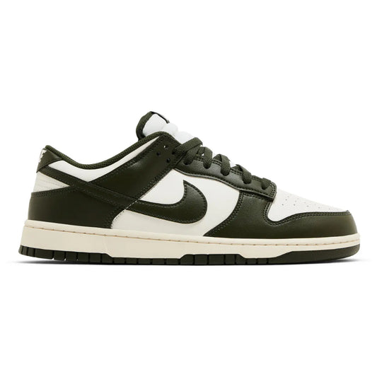 Nike Dunk Low "Cargo Khaki"