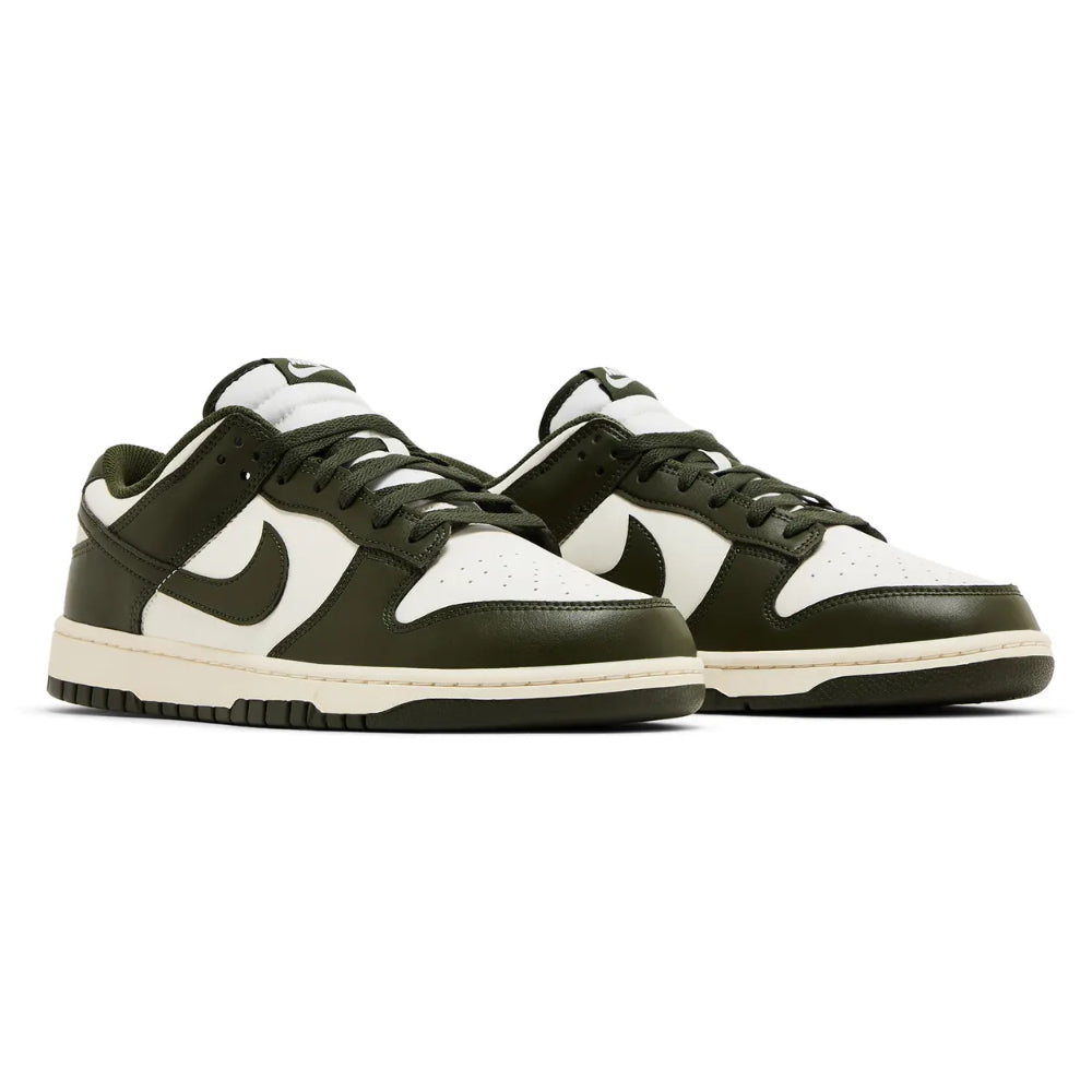 Nike Dunk Low "Cargo Khaki"