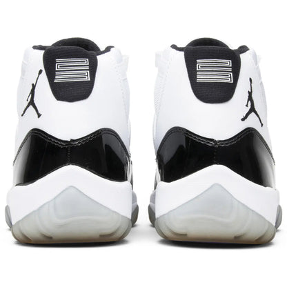 Air Jordan 11 Retro "Concord"