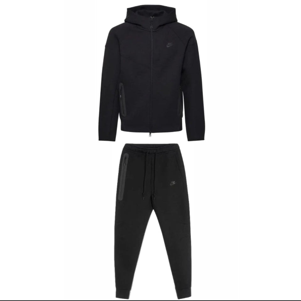 Conjunto Nike Sportswear Tech Negro